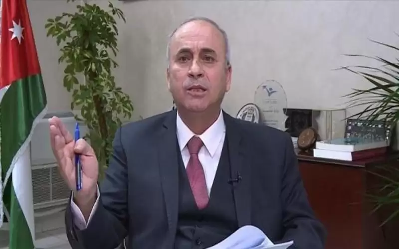 أبو علي: لا ضريبة جديدة على