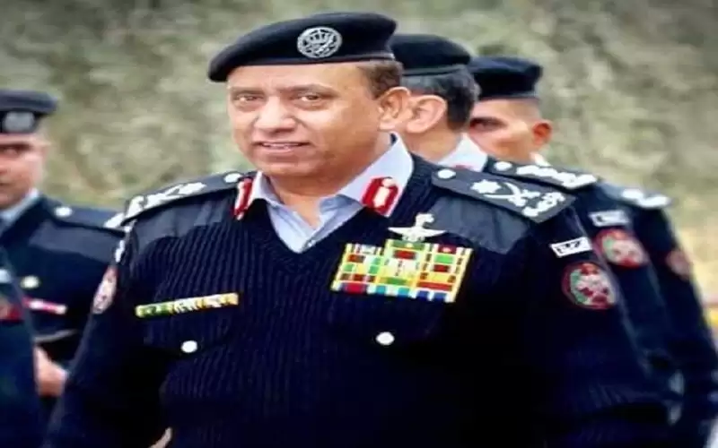 الحواتمة.. تحركت الحنشان آكلة الأفاعي ضده