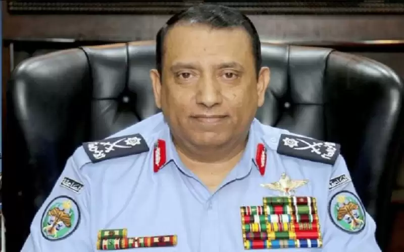 الفريق الحواتمة يكلف المومني بملاحقة المسيئين