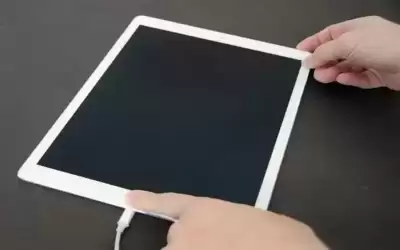 كيفية فتح جهاز iPad في حال