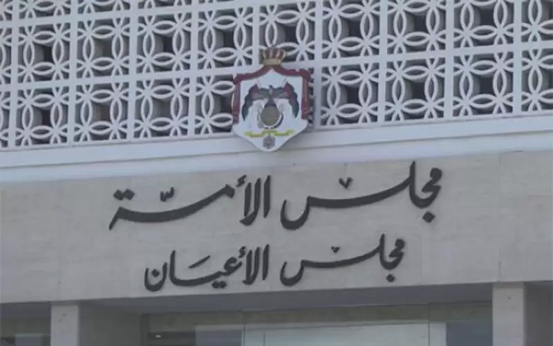 حقوق الطفل وخدمة العلم والضباط على