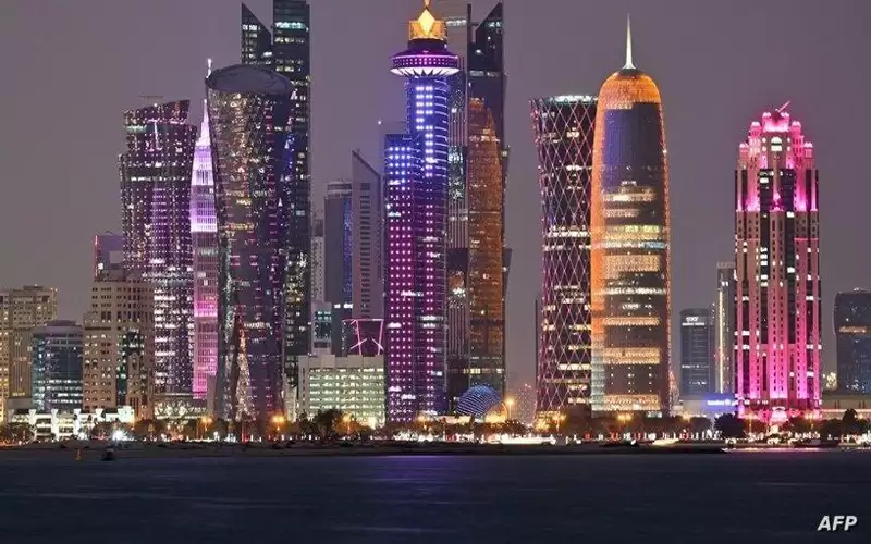 قطر تختبر أسطولا ضخما من الحافلات