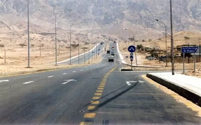 إعادة فتح طريق العقبة الخلفي بعد