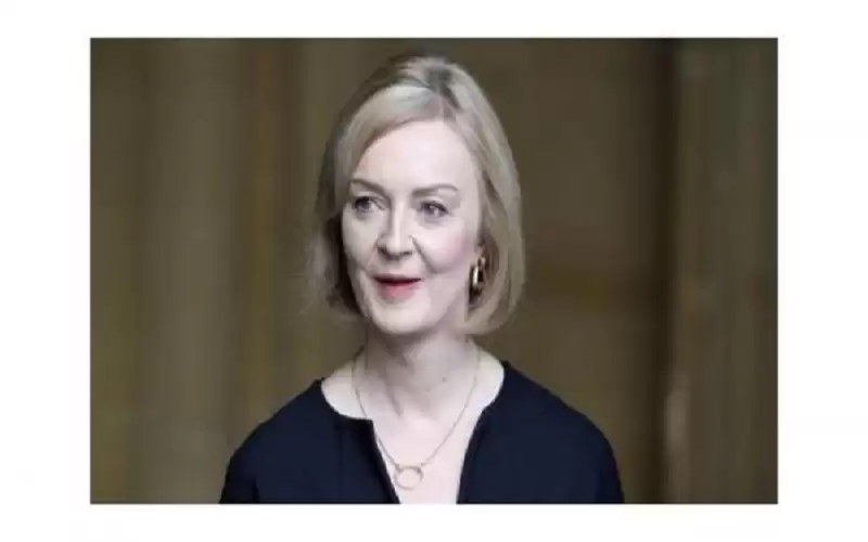 رئيسة وزراء بريطانيا: الميزانية المصغرة هي