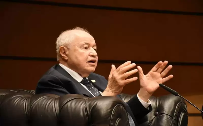 أبو غزالة يدعو الشباب للتوجه الى