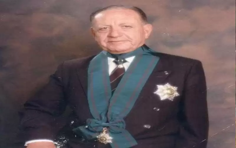 الخصاونة ينعى الوزير الأسبق اديب هلسه