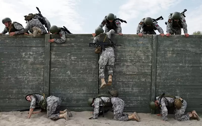 موسكو تؤكد انسحاب قواتها من بلدة