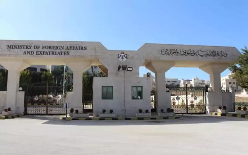 الأردن يعزي اندونيسيا بضحايا شغب كرة