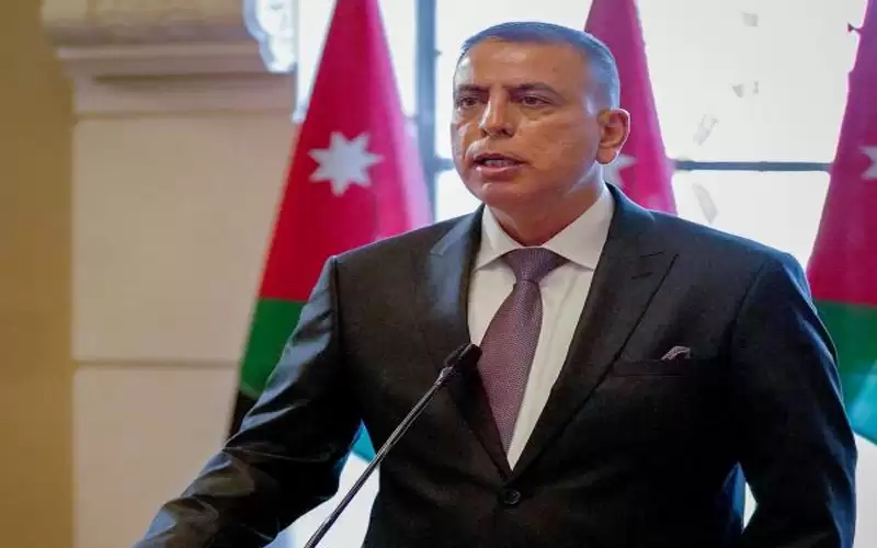 وزير الداخلية يعلن إنشاء مركز دفاع