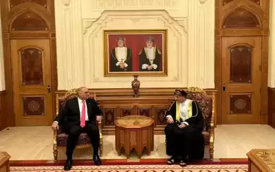 الخصاونة ونائب رئيس الوزراء العماني يؤكدان