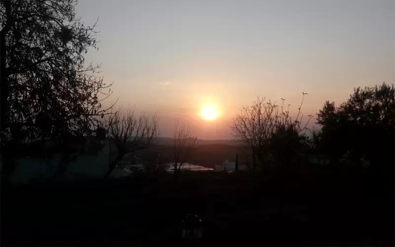 جدل التوقيت .. بين مثلث :الخبراء،