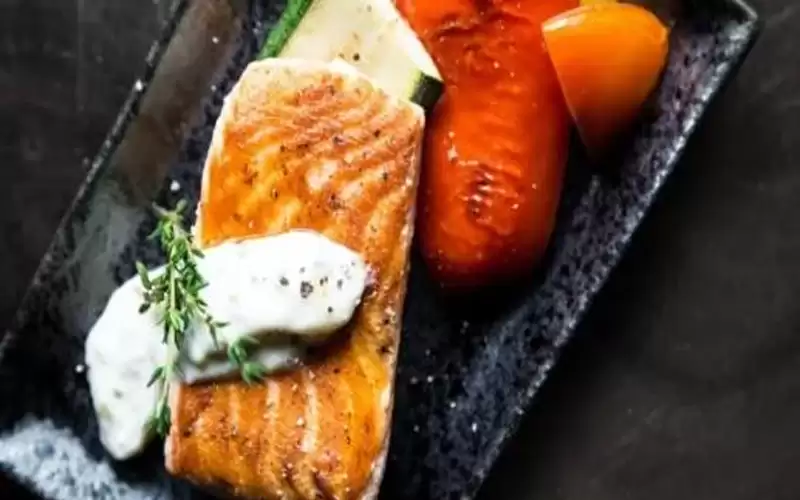 أطعمة تحسن المهارات الفكرية