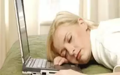 ما ضرر النوم في النهار؟
