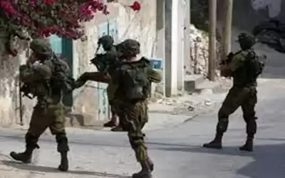 قوات الاحتلال تحاصر مخيم شعفاط وعناتا
