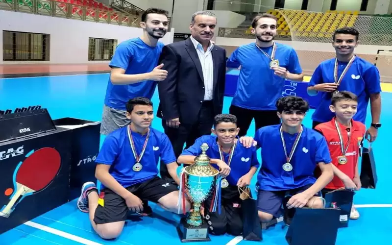 نادي الحسين للشباب يتوج بطلا لكرة