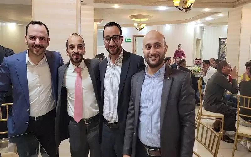 بالصور.. مباركة من أبناء المرحوم محمود