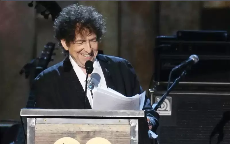 عندما شارك بوب ديلان في احتجاجات