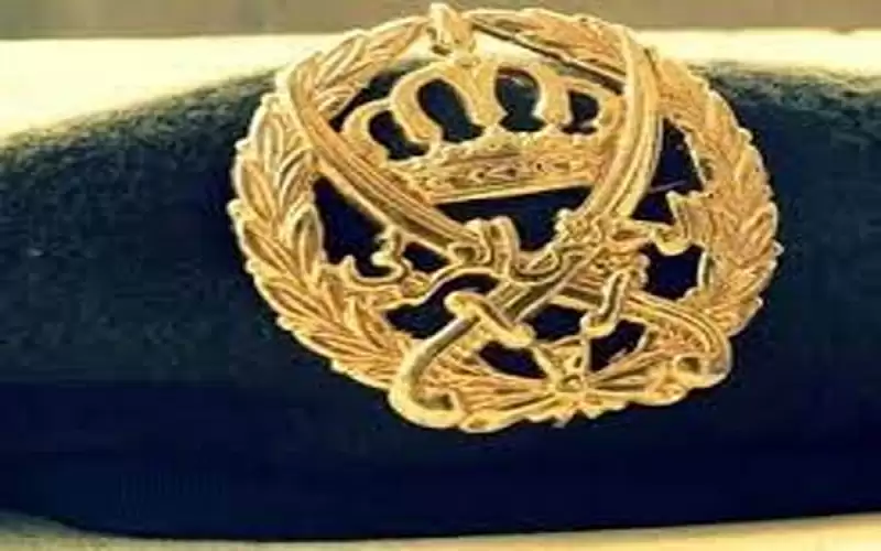 متقاعد عسكري بدرجة دكتور جامعي يناشد