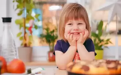 5 أطعمة تساعد الأطفال على التركيز