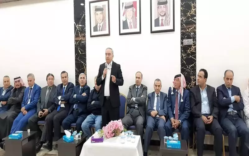 حوار سياسي على مائدة الشخانبة تكريما