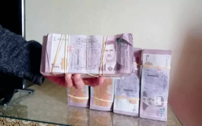 دولار سوريا يحلق عاليا.. . والأزمة