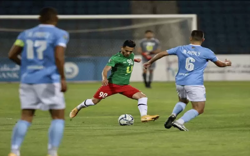 كراهية الملاعب قد تطيح بأكبر فريقين