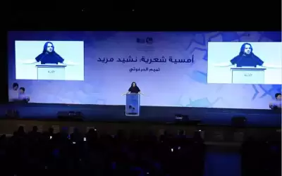 تميم البرغوثي يستعير كبرياء المتنبي في