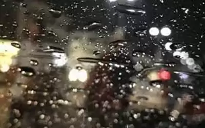 زخات من الأمطار مصحوبة بالرعد الجمعة