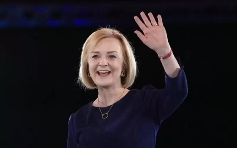 استقالة رئيسة وزراء بريطانيا ليز تراس