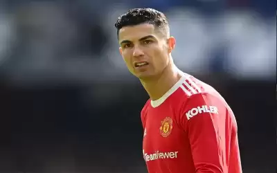 مانشستر يونايتد يعلن غياب رونالدو عن