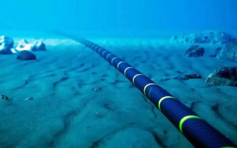 تلف كابلات بحرية أوروبية يضرب اتصالات