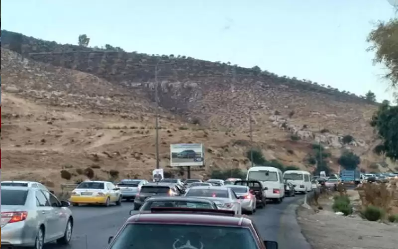 ازدحام مروري خانق على طريق صافوط