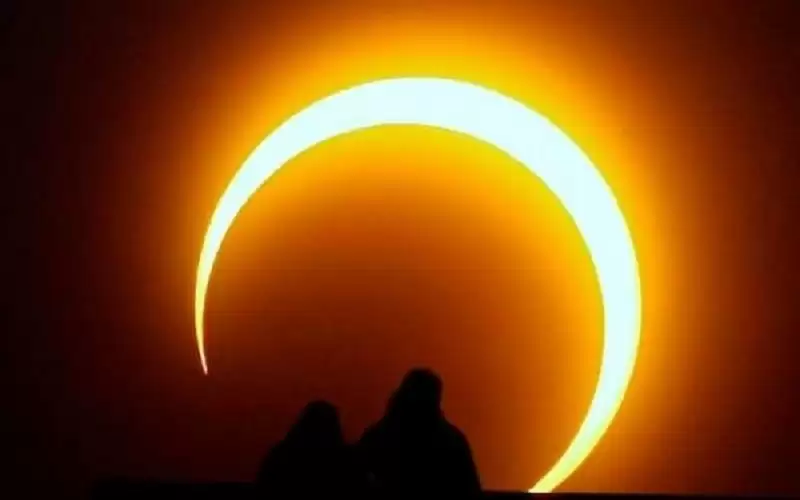 متى يبدأ كسوف الشمس في الأردن