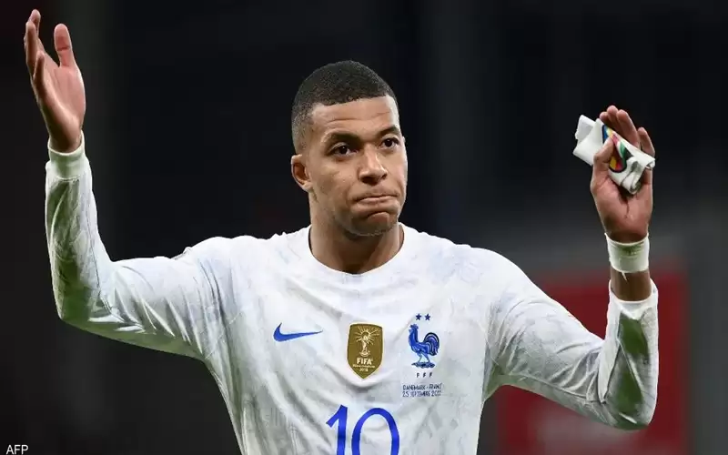 باريس سان جيرمان ينفي (الصفقة الخيالية)