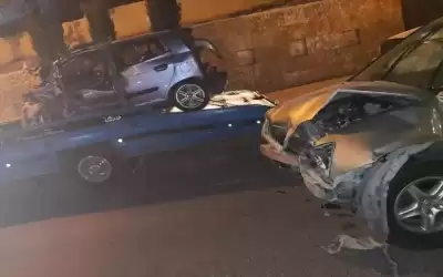7 اصابات بتصادم 3 مركبات في