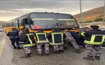تصادم 4 مركبات على طريق جرش