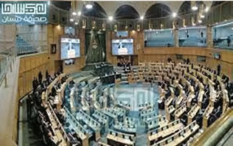 66 نائبا يطالبون الحكومة بطرد السفير