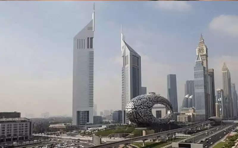 الإمارات تسجل فائضا بالمليارات