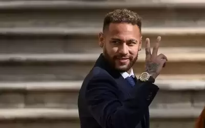 إسقاط تهم الاحتيال والفساد عن نيمار