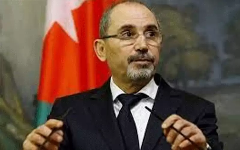 الصفدي إلى الجزائر للمشاركة في اجتماع