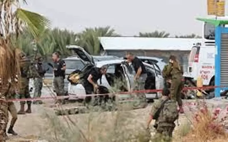 إصابة 5 جنود بعملية دهس قرب