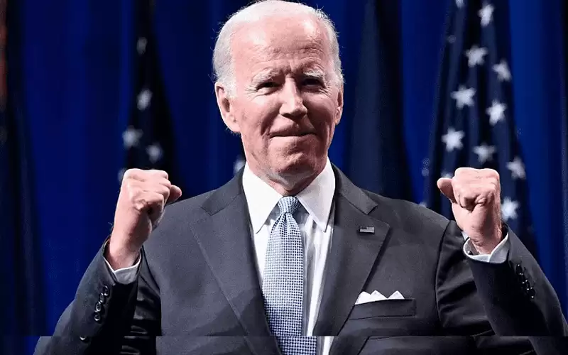 بايدن يهدد شركات النفط الكبرى بفرض