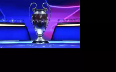 تثبيت التوقيت ينغص على عشاق الكرة