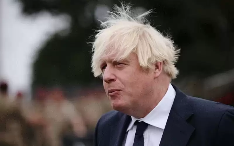 لجنة تحقيق بريطانية تطالب بفحص رسائل