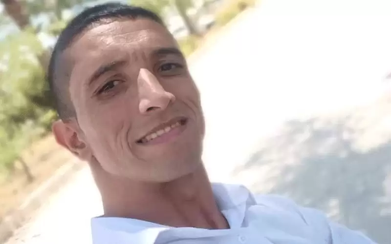 الكاتب عاهد العظامات إلى تركيا كقصة
