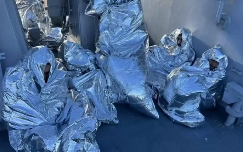 اليونان .. انتشال جثث أطفال والبحث