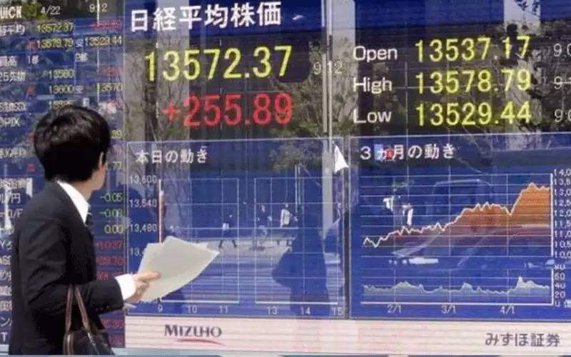 مؤشر نيكي الياباني يغلق على انخفاض