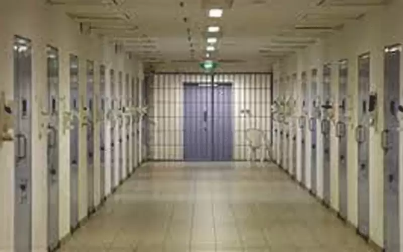 ثلث نزلاء مراكز الإصلاح بالأردن بقضايا