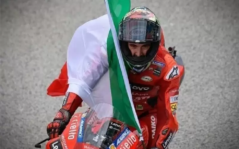 للمرة الأولى.. بانيايا يتوج ببطولة العالم