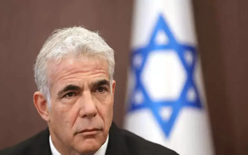 لابيد: سنحارب حتى نعود إلى السلطة